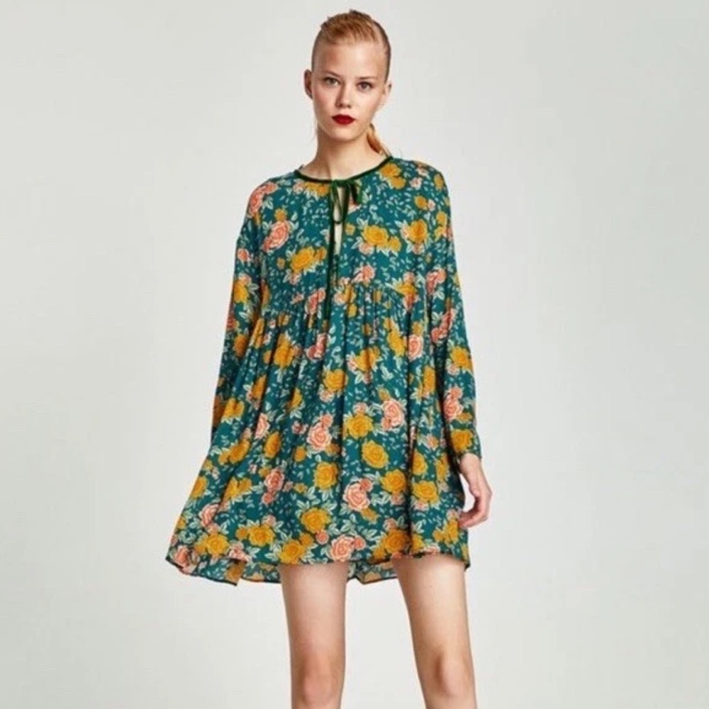 Zara Green/Yellow Floral Long Sleeve Romper w/ Green Velvet Ribbon Mini Size M